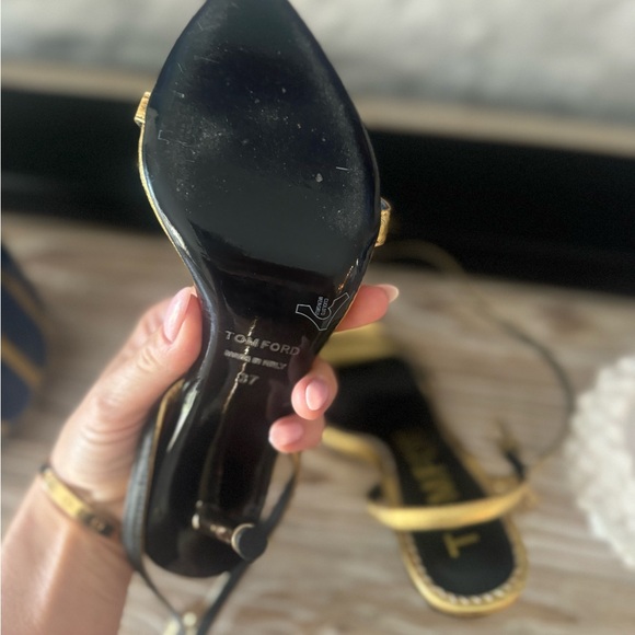 Brand NEW Tom Ford Lock Metallic Heels - Picture 5 of 7